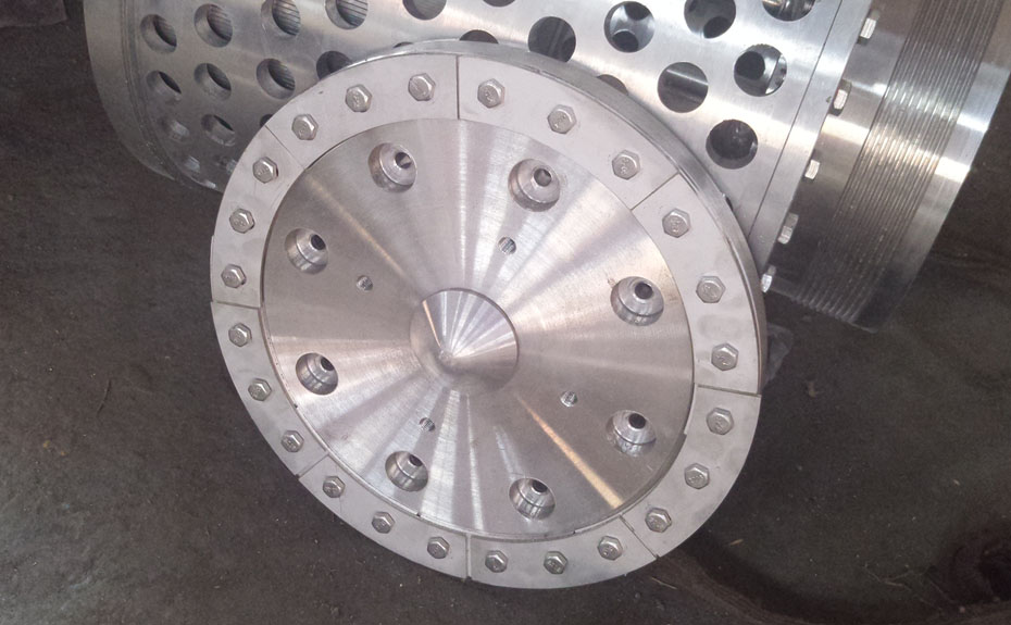 HR400雙級活塞推料離心機(jī)轉(zhuǎn)鼓底